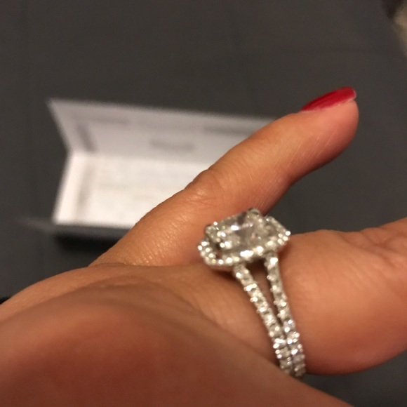 Diamond 💍 - Picture 3 of 8